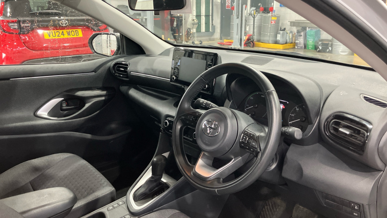 Toyota Yaris 1.5 Hybrid Icon 5dr CVT Hybrid Hatchback